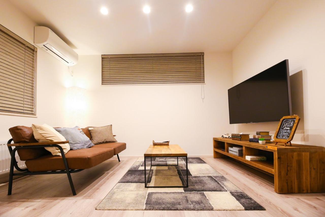 Teine White House Villa Sapporo Exterior foto