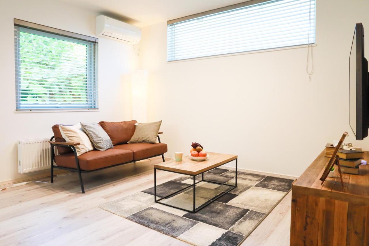 Teine White House Villa Sapporo Exterior foto
